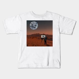 EARTHIST. Kids T-Shirt